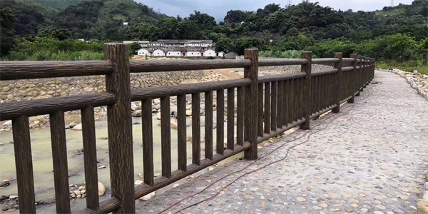 仿樹皮護欄