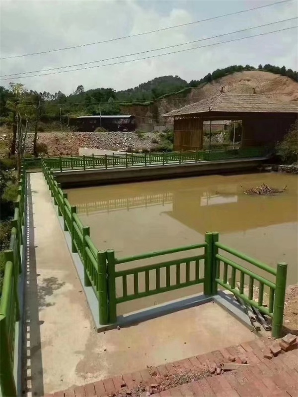 水泥河道護(hù)欄